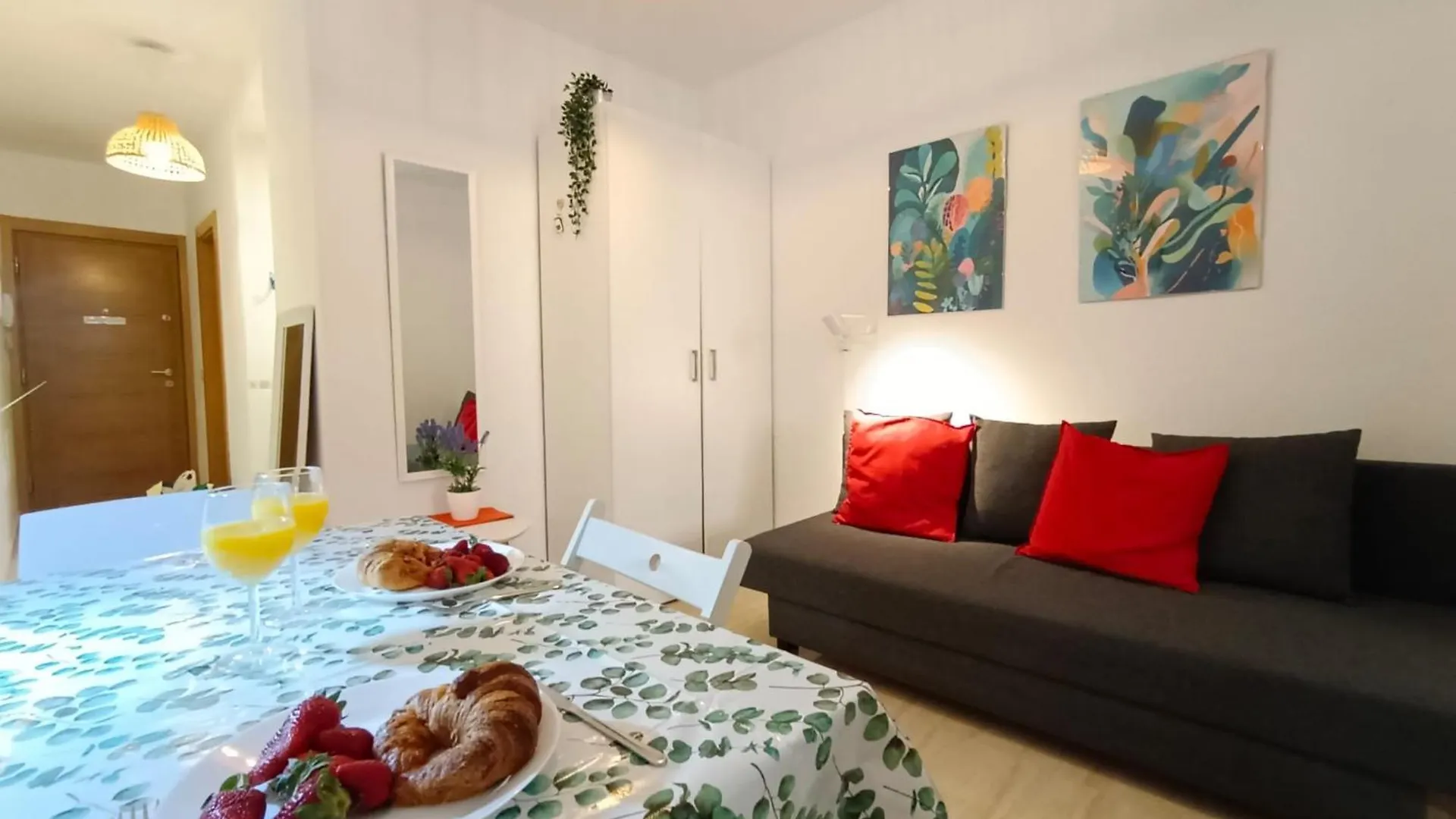 Monisimo Apartamento En Centro Historico De Malaga Con Parking Apartment
